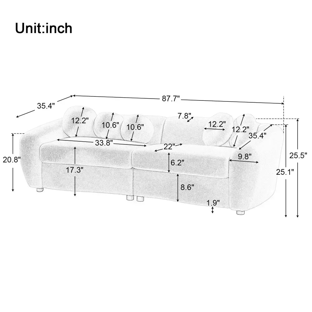 Skandynawska minimalistyczna sofa z aksamitu z dekoracyjnymi poduszkami