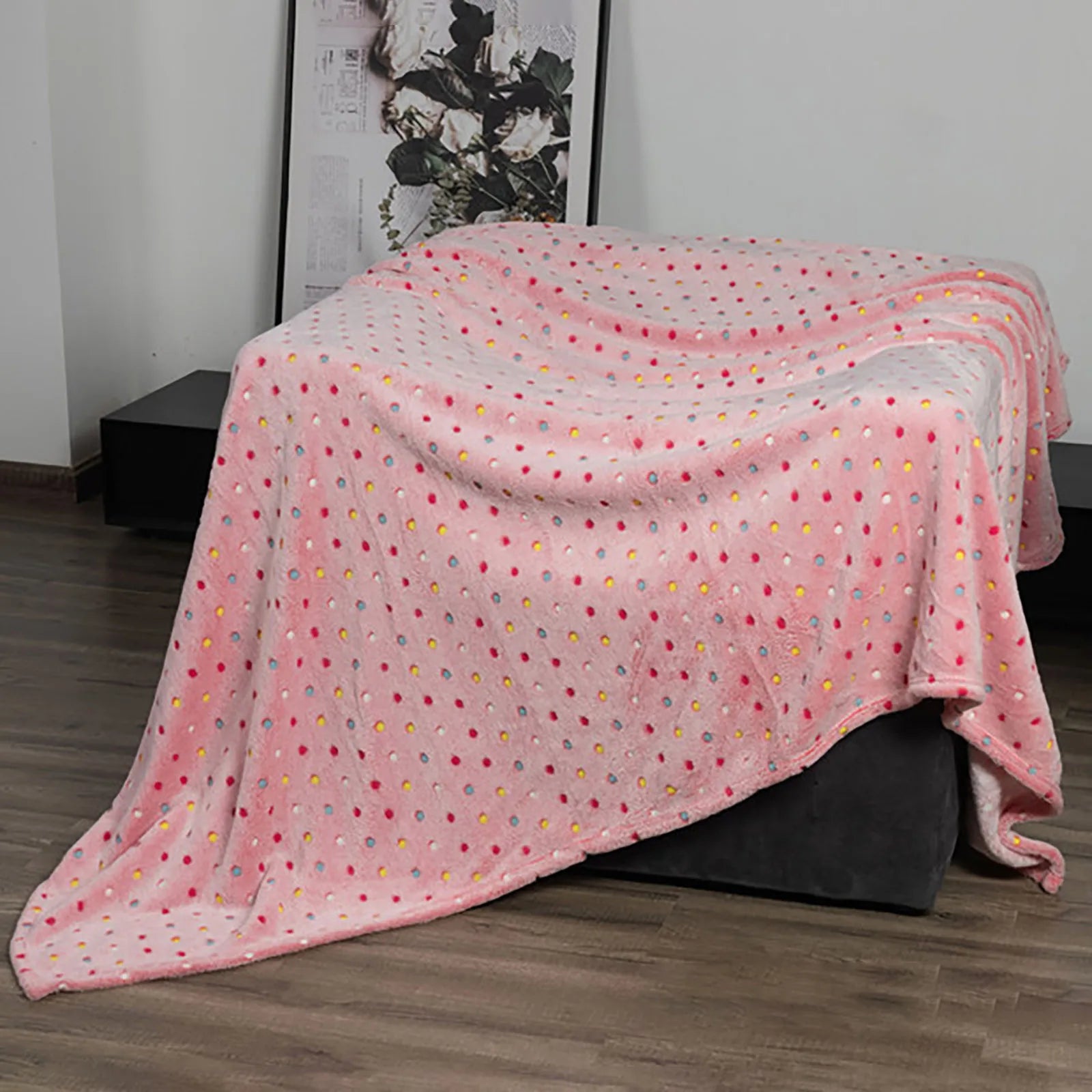 Glow in the Dark Blanket – Soft Coral Fleece Throw with Cartoon Pattern